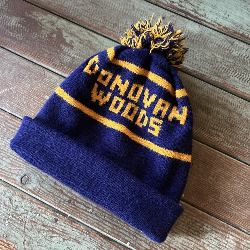 Donovan Woods Merch‎ Knit Top Pom Cuffed Winter Ski Beanie Toque Hat Blue Gold